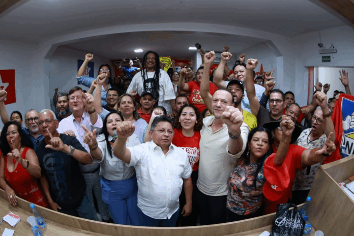 Notícias do Amazonas – Edinho Silva ameaça intervir no PT após briga interna