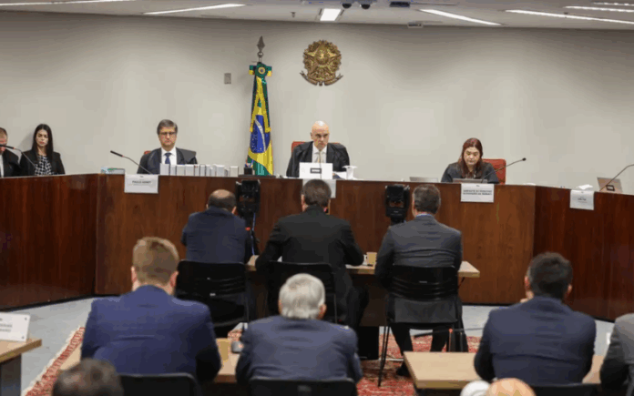 Notícias do Amazonas – Julgamento de Bolsonaro previsto para setembro após depoimentos finais