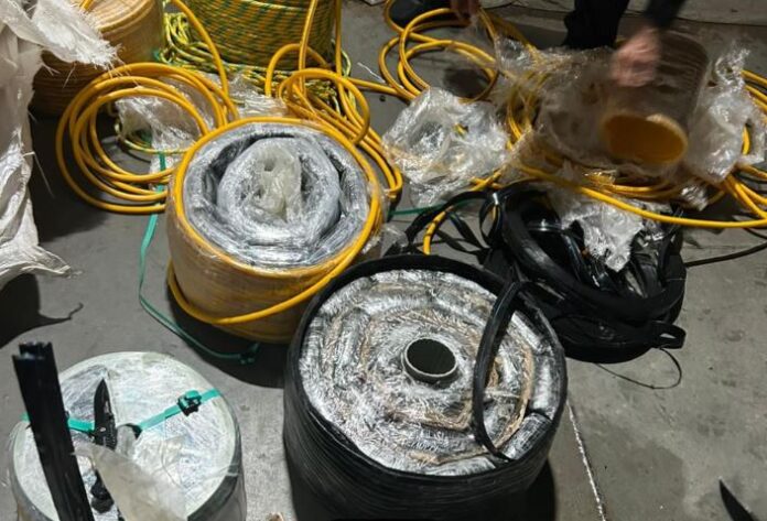 droga.jpg Notícias do Amazonas – 180 kg de skunk apreendidos em mangueiras na região