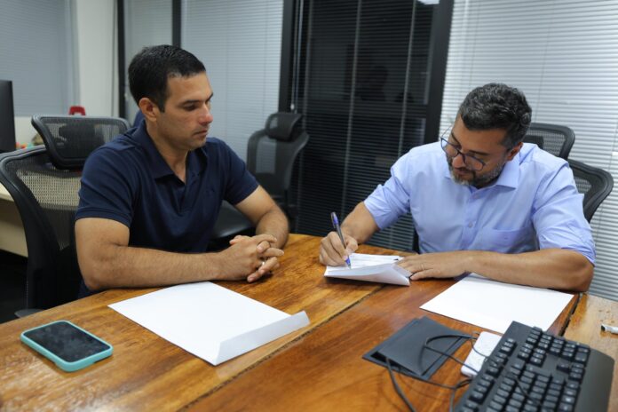 Notícias do Amazonas – Wilson Lima autoriza obras em Fonte Boa e Japurá