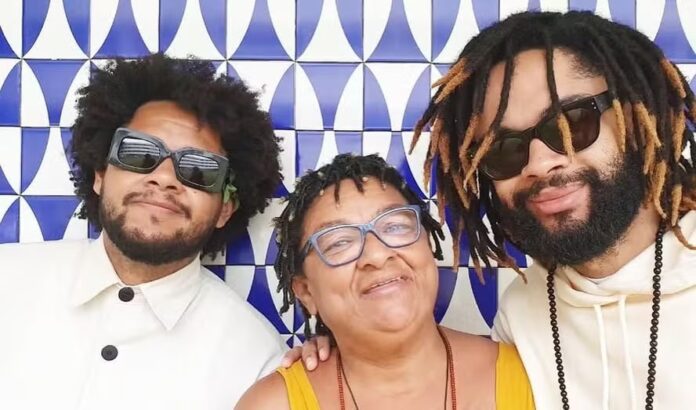Descanse em Paz: Dona Jacira, Mãe de Emicida, Falece aos 60 Anos