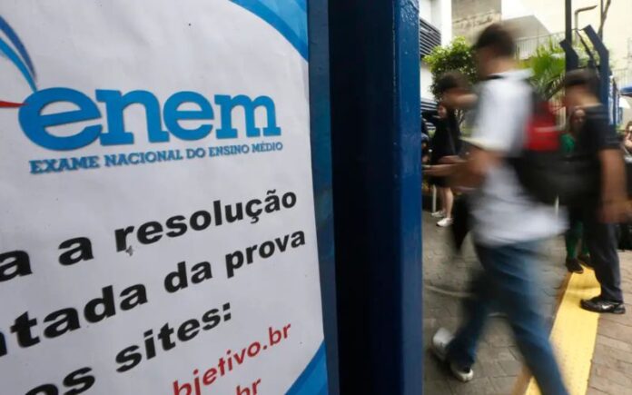 Notícias do Amazonas – Últimos dias para solicitar isenção da taxa do Enem