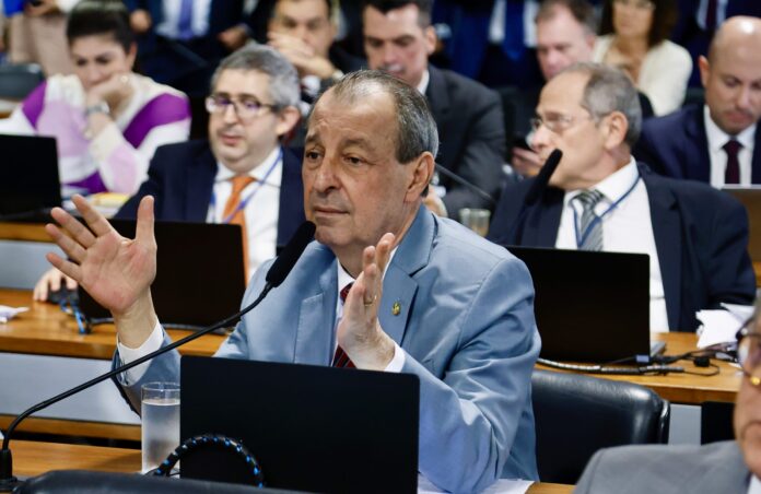 Notícias do Amazonas – Omar Aziz critica PEC da Blindagem e PL da Anistia como impunidade