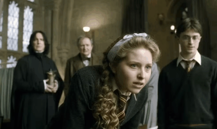 Atriz de Harry Potter, Jessie Cave, lança perfil no OnlyFans para quitar dívidas