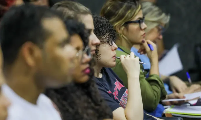Notícias do Amazonas – Aprovados no CPNU iniciam matrícula para cursos de formação