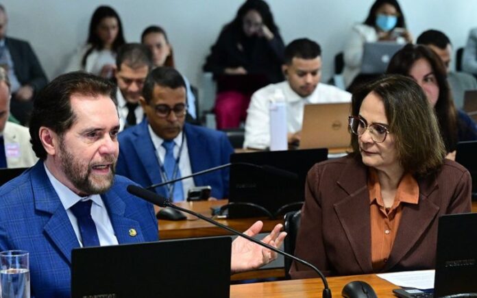 Notícias do Amazonas – Senadores investigam violações de direitos em Humaitá e Manicoré