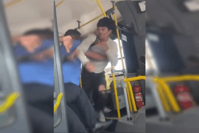 Notícias do Amazonas – Passageiro agride cobrador após cartão ser recusado em ônibus