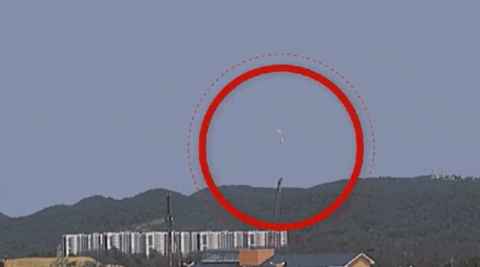 Avião de patrulha da Marinha sul-coreana cai e resulta em quatro mortes