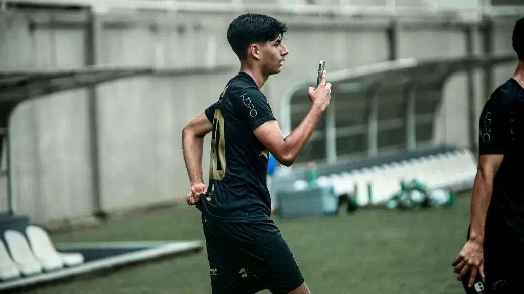 Kevin Krauss com apenas 17 anos já figura em listas internacionais de promessas