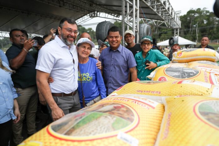 Notícias do Amazonas – 70 toneladas de alimentos ajudam 24 mil em vulnerabilidade