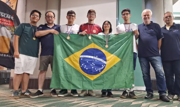 Brasil brilha na OLAA com quatro ouros e um bronze em Astronomia