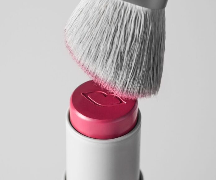 Notícias do Amazonas – Boca Rosa relança Stick Cor com nova fórmula e design