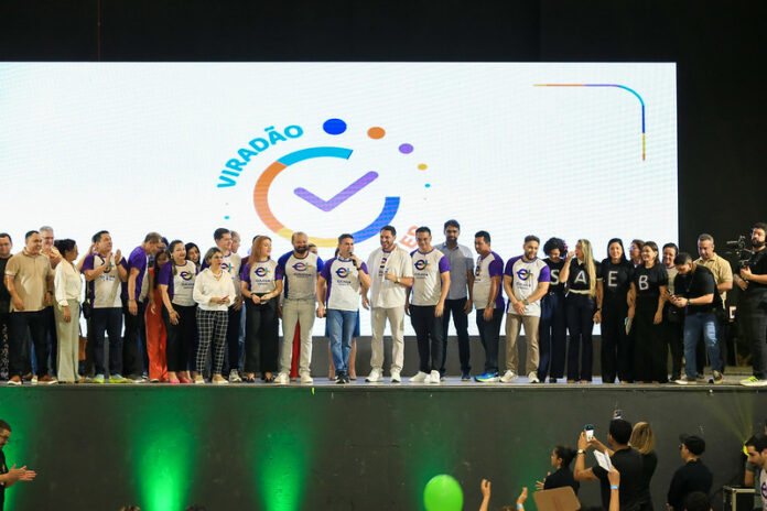 Notícias do Amazonas – David Almeida finaliza ‘Viradão Saeb 2025’ com grande participação estudantil