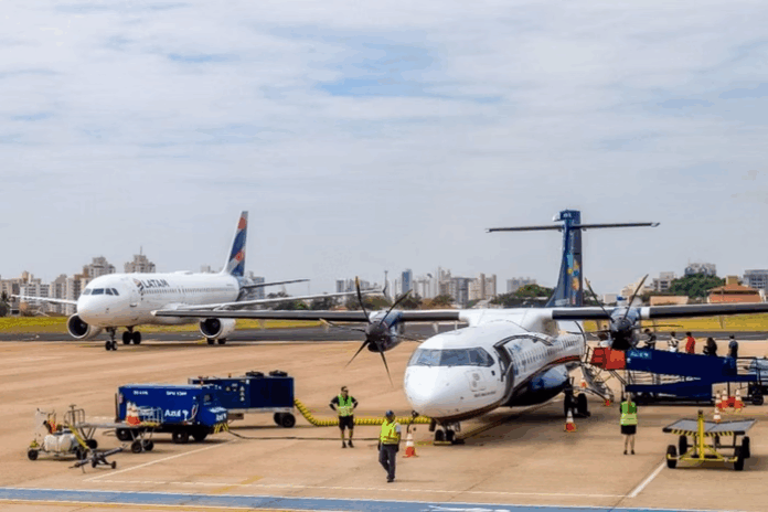 Notícias do Amazonas – Passageiro falece ao cair de escada em aeroporto paulista