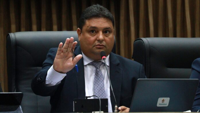 Notícias do Amazonas – Caio André assume Câmara de Manaus e deve se licenciar em breve