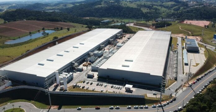 Notícias do Amazonas – Impactos ambientais da concentração de data centers