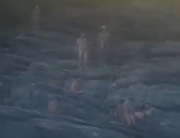 Notícias do Amazonas – ‘Surubão’ entre homens agita praia isolada de Búzios