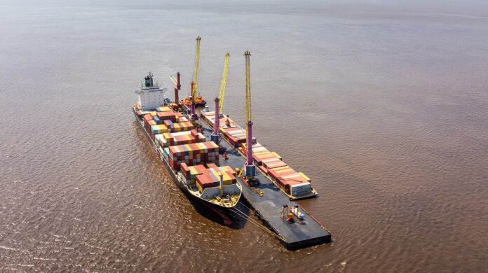 Notícias do Amazonas – Píer flutuante do Grupo Chibatão transforma logística e comércio no AM