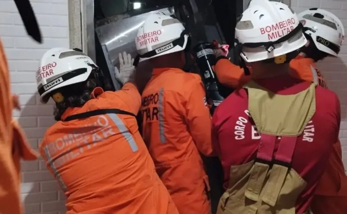 Notícias do Amazonas – Tragédia em Salvador: Elevador cai e mata dois operários