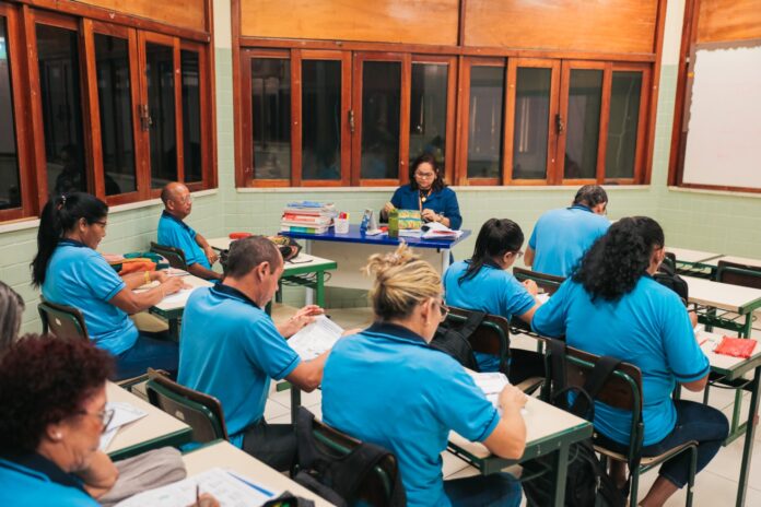 Notícias do Amazonas – Sesc EAD EJA oferece 100 vagas gratuitas para formação em produção cultural
