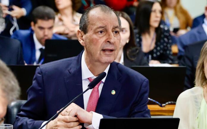 Notícias do Amazonas – Omar Aziz é eleito o senador mais votado no Prêmio Congresso em Foco 2025