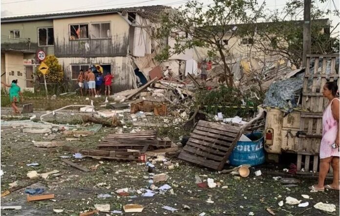 Notícias do Amazonas – Explosão em prédio causa desabamento e três mortes confirmadas