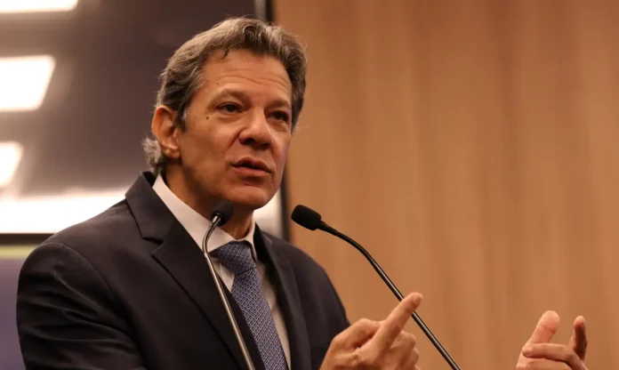 Governo dividirá medidas fiscais em dois projetos de lei distintos
