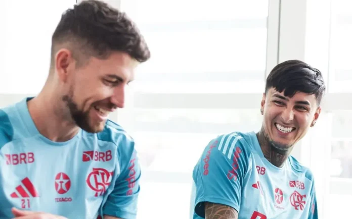 Flamengo retoma treinos e Léo Ortiz é incerto para duelo com o Racing