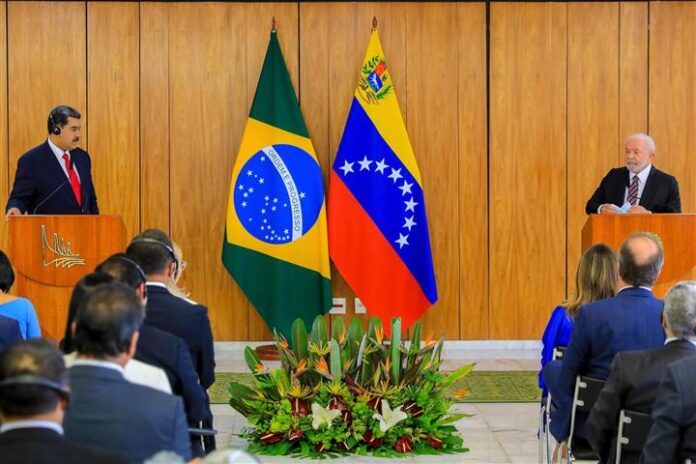 Venezuela-y-Brasil-Small.jpg Notícias do Amazonas – Brasil classifica ameaças da Venezuela como ‘ofensivas