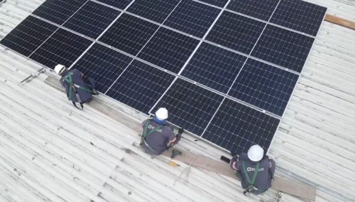Notícias do Amazonas – Brasil se destaca como líder em energia solar híbrida e sustentável