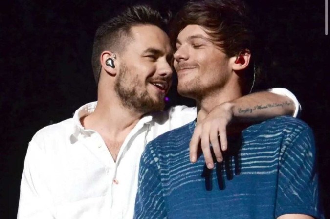1_whatsapp_image_2024_10_17_at_17_26_48-40782129.jpeg Louis Tomlinson expressa dor pela perda de Liam Payne, seu irmão de palco
