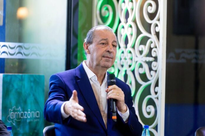 politica_5_sub-2-3.jpg Notícias do Amazonas – Omar Aziz defende desenvolvimento e prosperidade na Amazônia