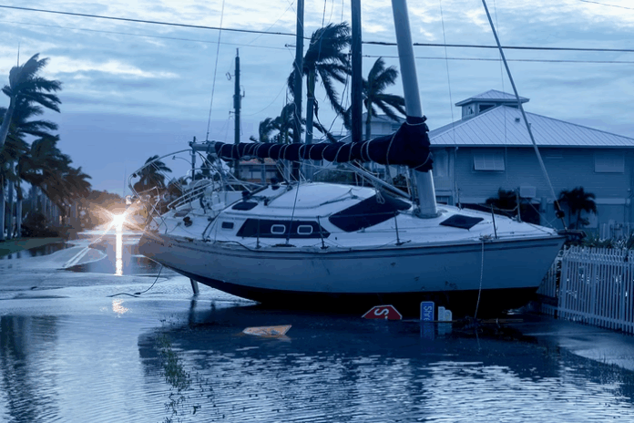 tampa-milton.png Furacão Milton causa destruição e registra 10 mortes na Flórida