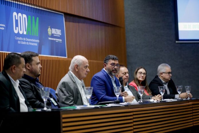 economia_7_manchete-6.jpg Notícias do Amazonas – Wilson Lima aprova 71 projetos e gera 3,8 mil empregos