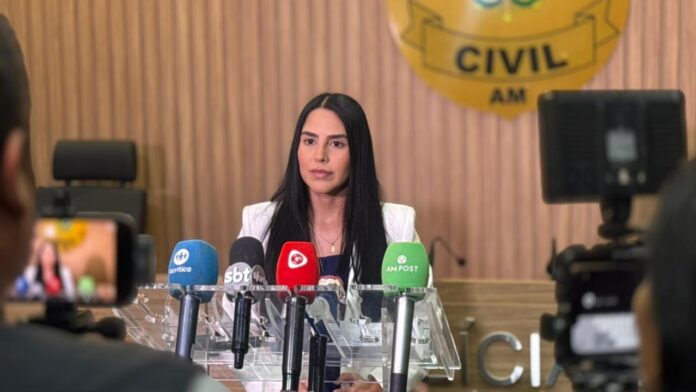 PC-AM_DELEGADA-NATHALIA-OLIVEIRA_FOTO-BEATRIZ-SAMPAIO-1.jpeg Notícias do Amazonas – Homem é detido em Manaus por agredir companheira gravemente