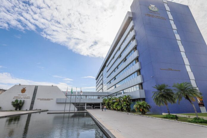 11-Projetos-em-tramitacao-na-Assembleia-Legislativa-do-Amazonas-abrangem-medidas-de-p69041feb3fed0.jpeg Notícias do Amazonas – MPAM sugere suspensão do concurso da Aleam por irregularidades nas cotas raciais