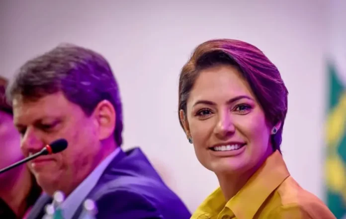 Bolsonaro e PL traçam estratégia para 2026 com Tarcísio e Michelle na chapa