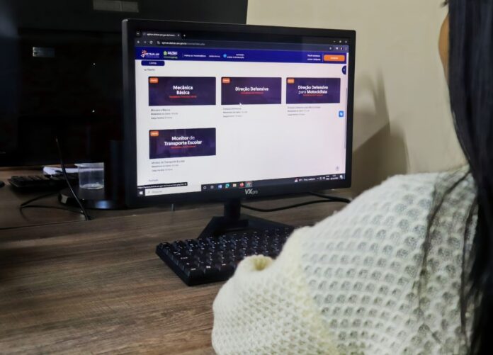 Notícias do Amazonas – Detran-AM oferece 400 vagas em cursos de trânsito online gratuitos