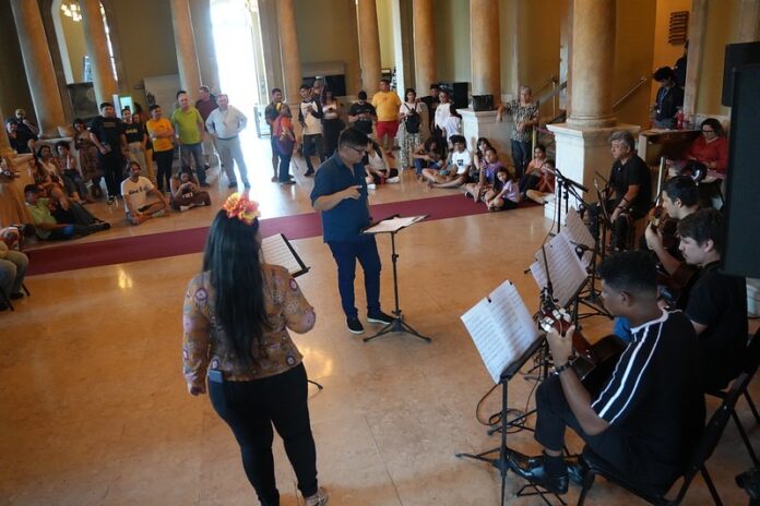 Notícias do Amazonas – ‘Sarau no Hall’ exalta cultura amazonense no Teatro Amazonas