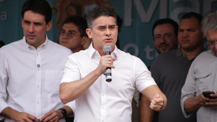 Notícias do Amazonas – Prefeito lamenta e anuncia novas ecobarreiras no Mindu