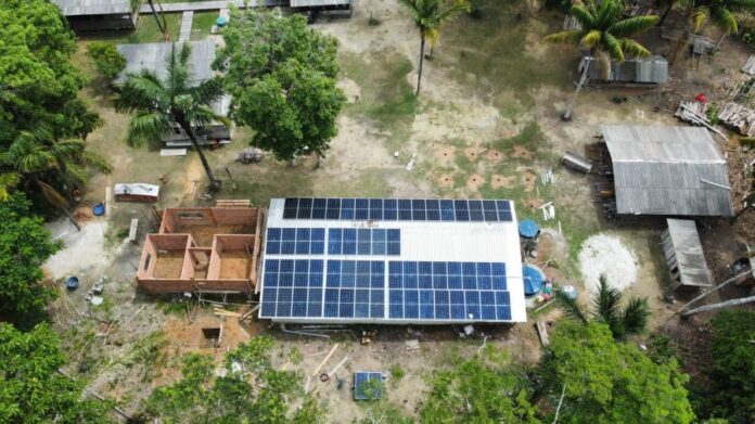 Notícias do Amazonas – Idesam transforma movelarias ribeirinhas com energia solar