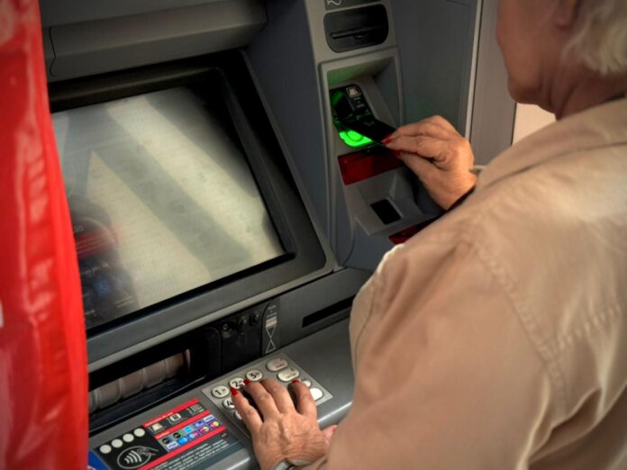 Notícias do Amazonas – Polícia Civil adverte sobre fraudes em bancos visando idosos