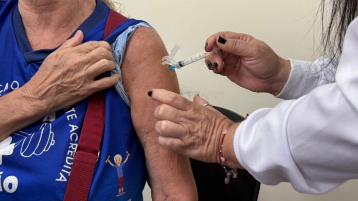 Notícias do Amazonas – Dez UBSs em Manaus vacinam contra gripe neste sábado