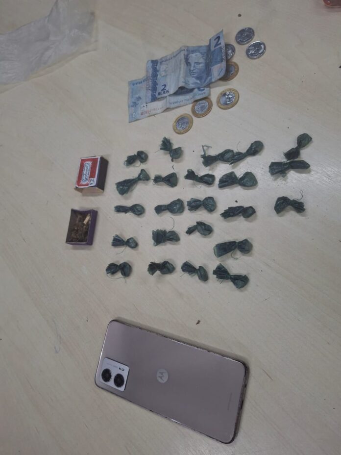 Notícias do Amazonas – Dupla é detida por tráfico de drogas no Lírio do Vale