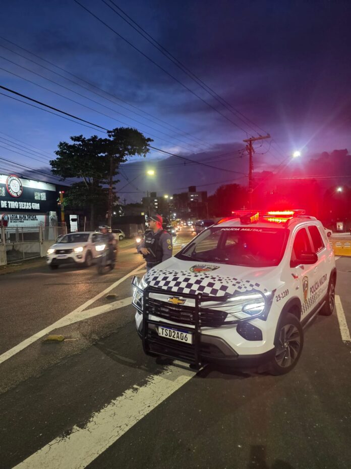 Notícias do Amazonas – Homem dispara arma em via pública após desentendimento com namorada