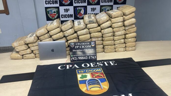 Notícias do Amazonas – Perseguição em Ponta Negra resulta em apreensão de drogas e veículo de luxo