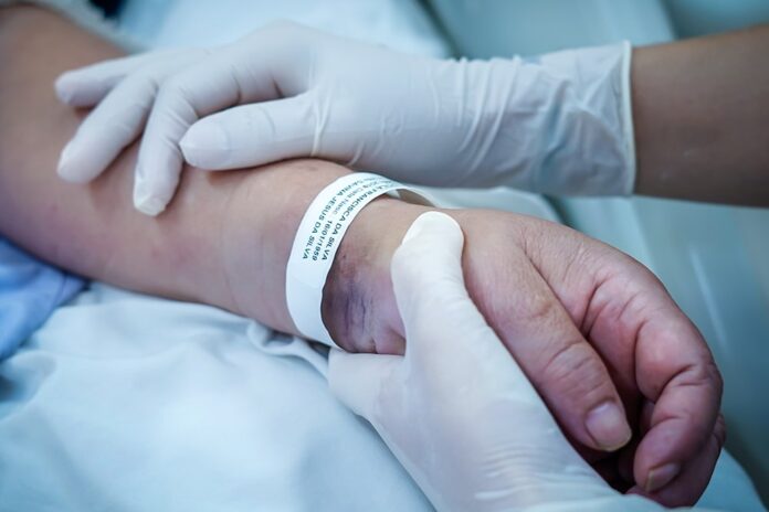 Bahia registra seis casos de botulismo, com duas mortes confirmadas