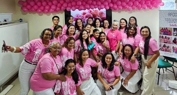 Notícias do Amazonas – Pacientes da FCecon recebem dia de beleza em Outubro Rosa