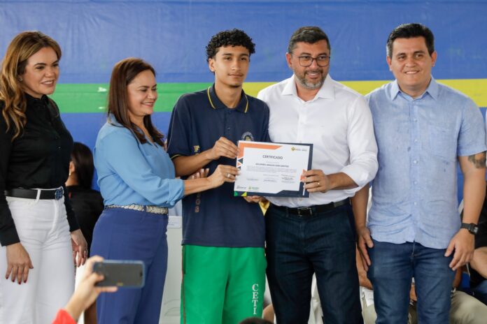 Notícias do Amazonas – Novas leis ampliam benefícios do IPVA e CNH Social no estado