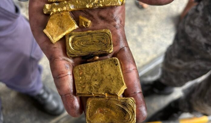 Notícias do Amazonas – Homem detido com 640g de ouro oculto em máquina fluvial